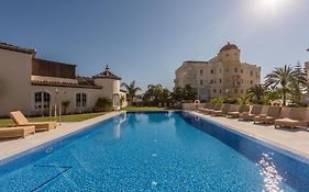 Las Dunas Suites & Apartments